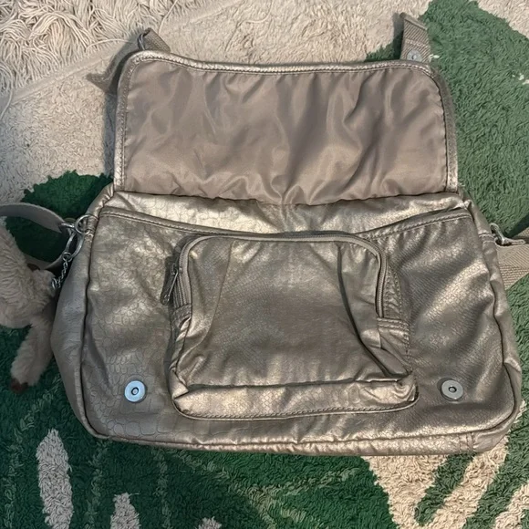 Kipling Silver Crossbody Bag with Adjustable Strap - Picture 7 of 8